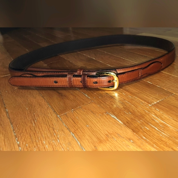 CABELAS BELT BROWN LEATHER SIZE 44 VERY NICE CONDITION - Picture 16 of 16
